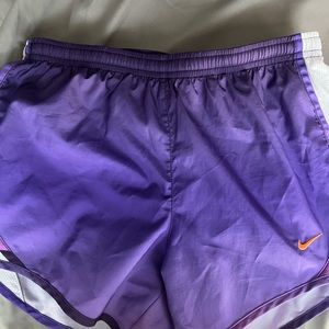 Nike girls Dri Fit shorts-large